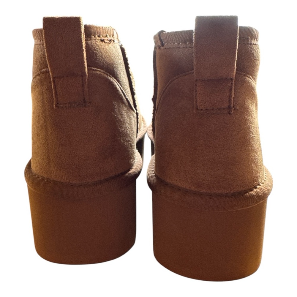 Soda benji-m tan platform, faux fur boot. New with box. - Picture 6 of 8